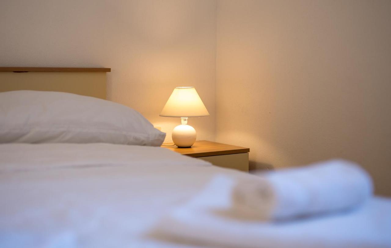 Apartments Miokovic Soline  Ngoại thất bức ảnh